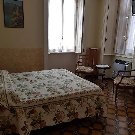 Bed and Breakfast Torretta Μπελάτζιο
