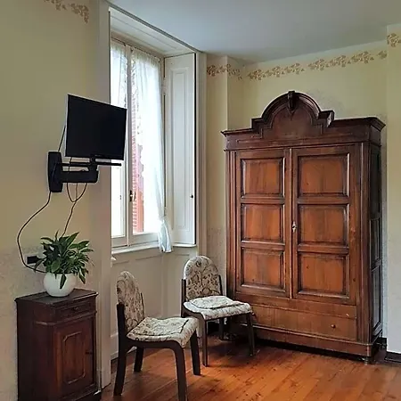 Bed & Breakfast Alla Torretta - By Hotel Suisse 2*