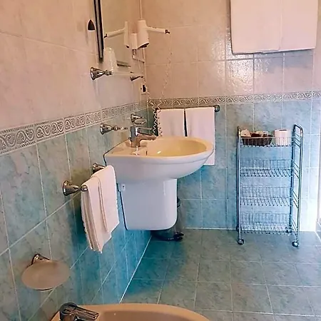 Bed & Breakfast Alla Torretta - By Hotel Suisse 2*